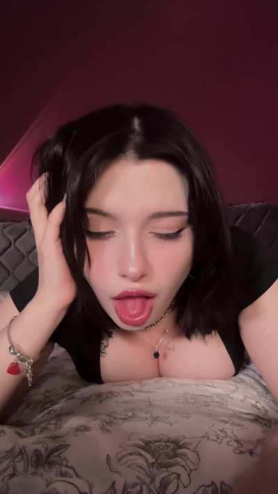 My ahegao face looks much better covered in cum