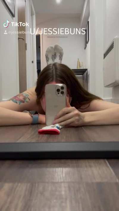 Here’s the b/g bugs bunny challenge you’ve been waiting for...