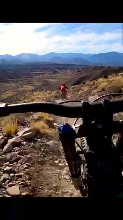 Descenso en MTB. Las Vegas (Potrerillos, Provincia de Mendoza)