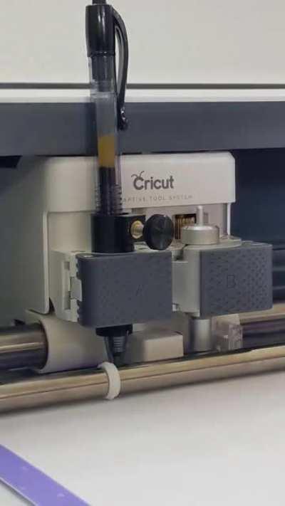 When designing and 3D printing intersects with making your Wife happy. Universal pen adapter for her Cricut