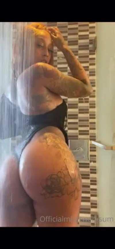 Top Tier Ebony woman 😩