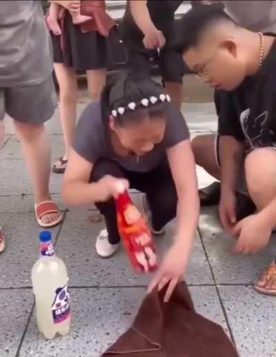 Street magic… someone please explain