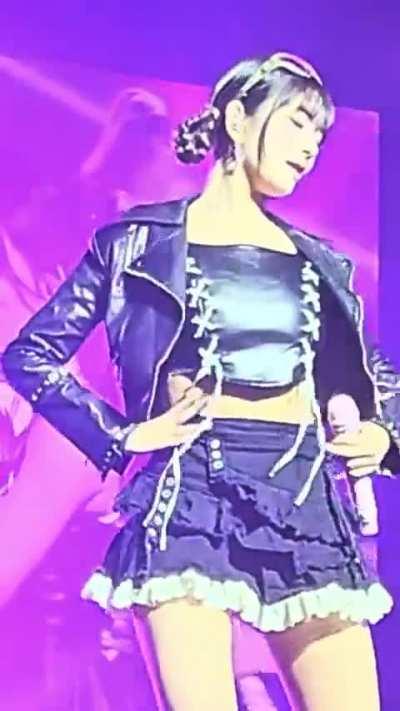 IVE - Wonyoung & Rei