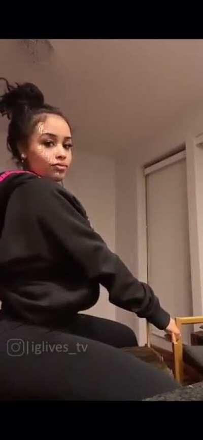 Wish i was the chair