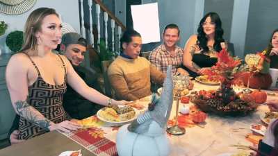 Friendsgiving turned ORGY!