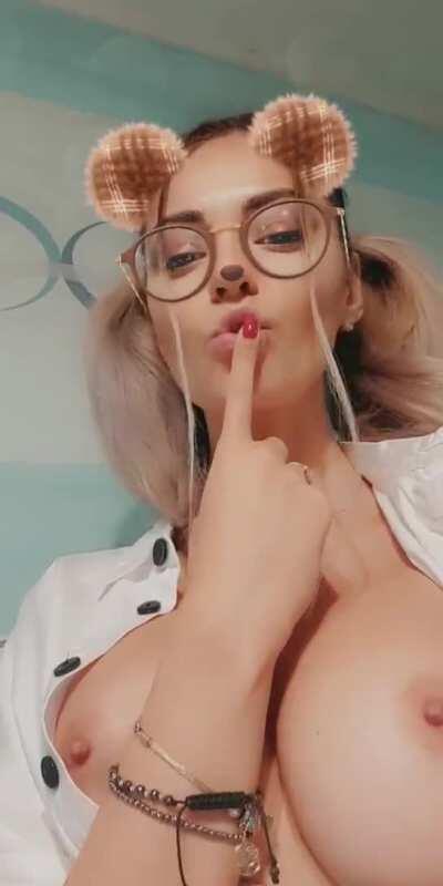 Join my OnlyFans.com/Nextdoornurs3