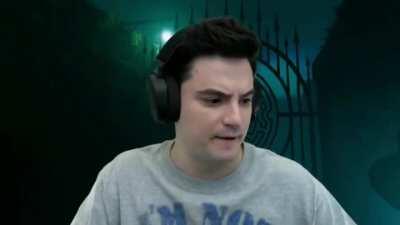 Achei esse video no subredit do Renan e feito pelo LegoLoko636