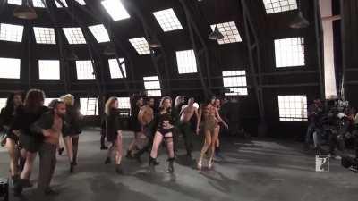 Katrina Kaif Dhoom 3 BTS_2