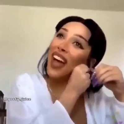 Fuck doja cat. Didn't show her boobies😡😡😡