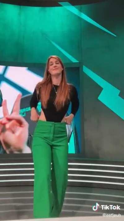 She is an absolute knockout 😍