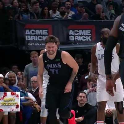 [Highlight] Harden gives Luka a big ol slap on the booty