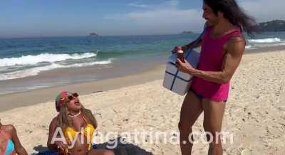 I loved meeting her on the beach and the end I liked it even more