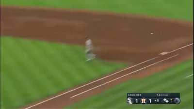 [Highlight] [Highlight] Yordan Alvarez walks off the White Sox with an RBI double in the 9th!