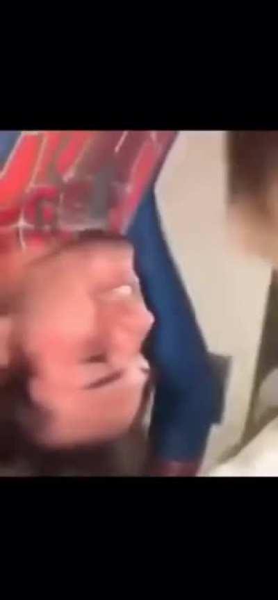 Человек паук. Через вселенные