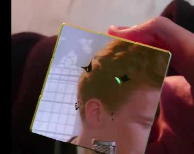 Guys theres something wrong with my rubiks cube