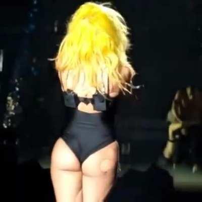 Thought everyone would appreciate some very cheeky content