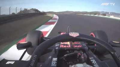 Verstappen's Q3 Onboard Lap (1:16.904)