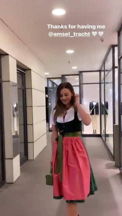 Dirndl