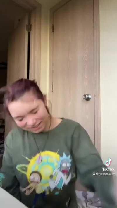 Don't play with knives!