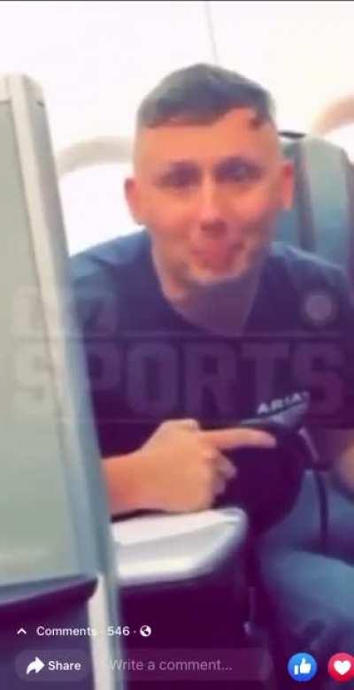 guy annoys mike tyson on the plane