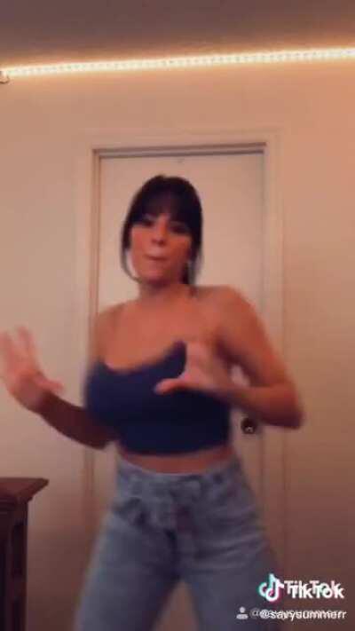 Dance Not Her Best Talent 🤔