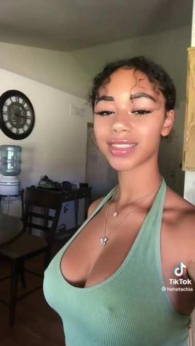 @hehetachia on tiktok