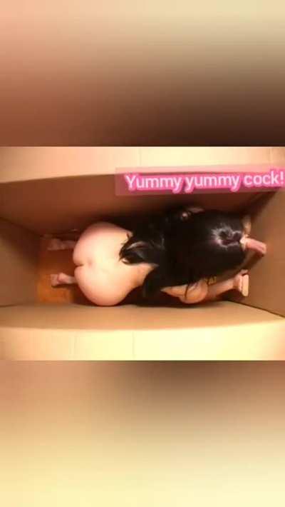 Homemade gloryhole. Sissy Captions