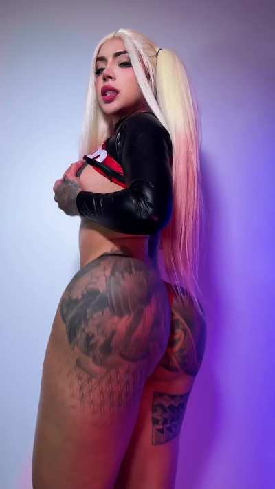 Latina fat juicy ass