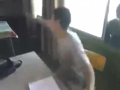 Mi primer meme espero que les guste :)