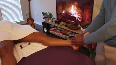 Xavier worshipping her beautiful feet 😌