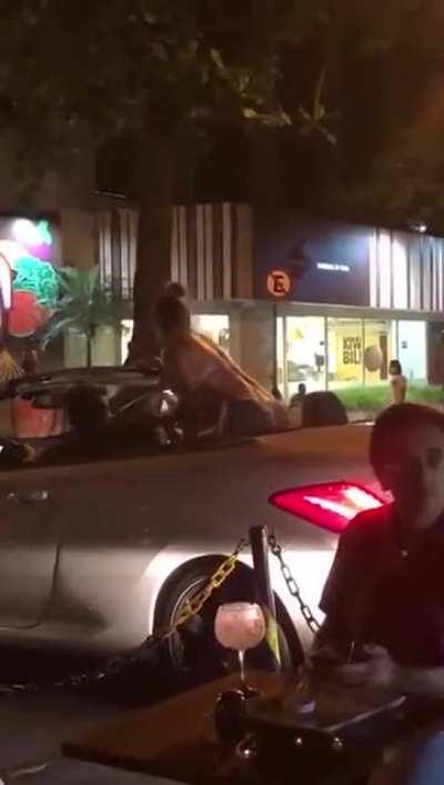 Woman wearing a bikini results in aggression and (attempted) humiliation.