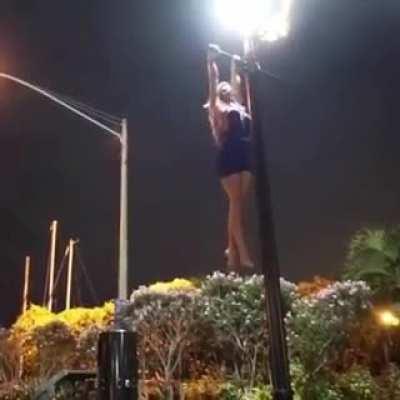 HMC while I climb up this lamppost