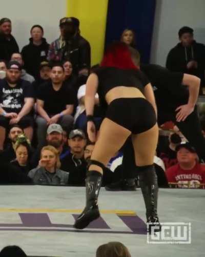 Killer Kelly (MIC)