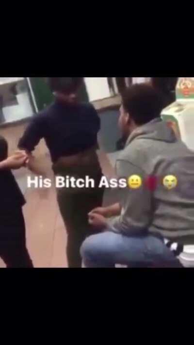 Smacked her so good he gave her a whole new hairstyle 😭😭😭