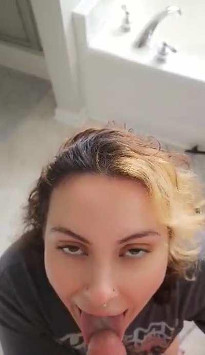 I love the taste of daddy’s cum 