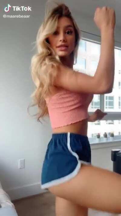 @maarebeaar // Damn 💯