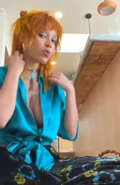 Doja Cat giving a peek