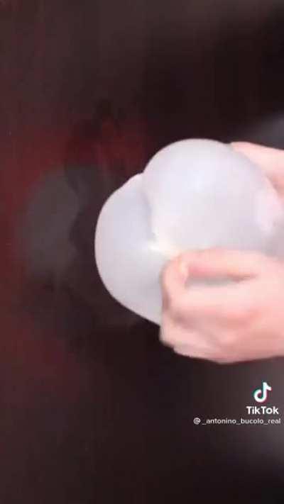 I meeaann 👀👀🤔🤔😏😏