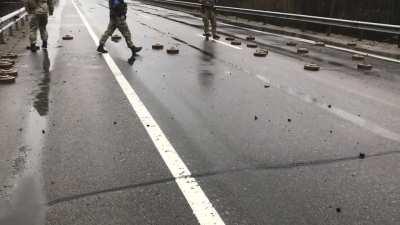 Ukrainian Armed Forces are Deleting Mines from the Road