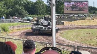 Cute Challenger II barrel wave