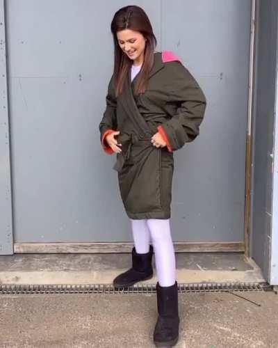 Looking real nice in her Ranger suit