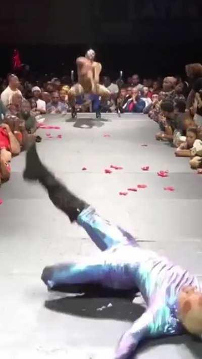 My ADCs when they get revived by Miss Renata Glascock