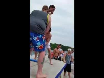 Everybody contributed to this