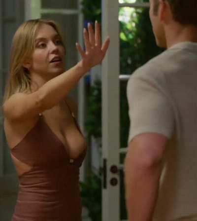 Still from the Movie Anyone But You (2023)