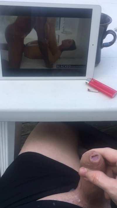 Wake and bake + WhiteBoySex = a perfect morning