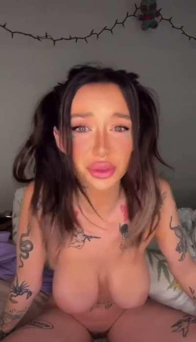 Doesn’t make sense without the sound but my titties look good so I’ll post anyway 😋