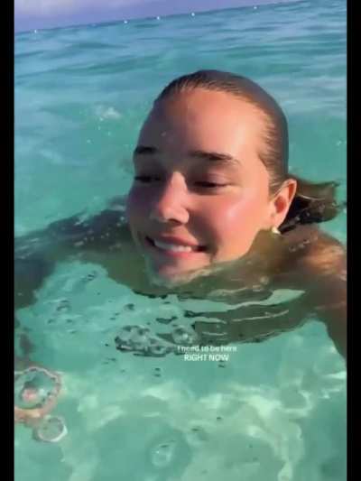 Olivia’s trifecta of beauty.