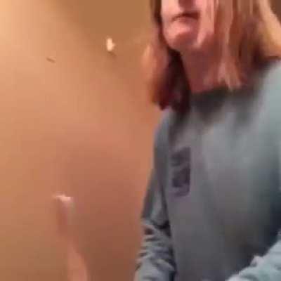 The way she just eat that toothbrush..