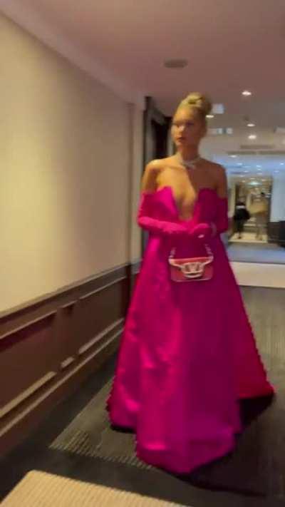 Elsa Cannes 2022 IG Reel