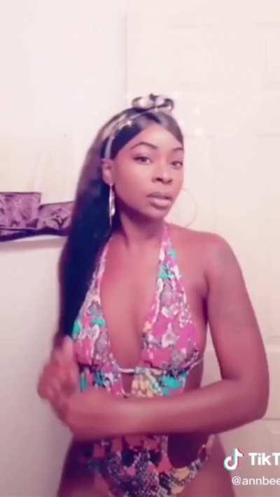 BonBon 🍫🍑😈🇨🇦🇯🇲